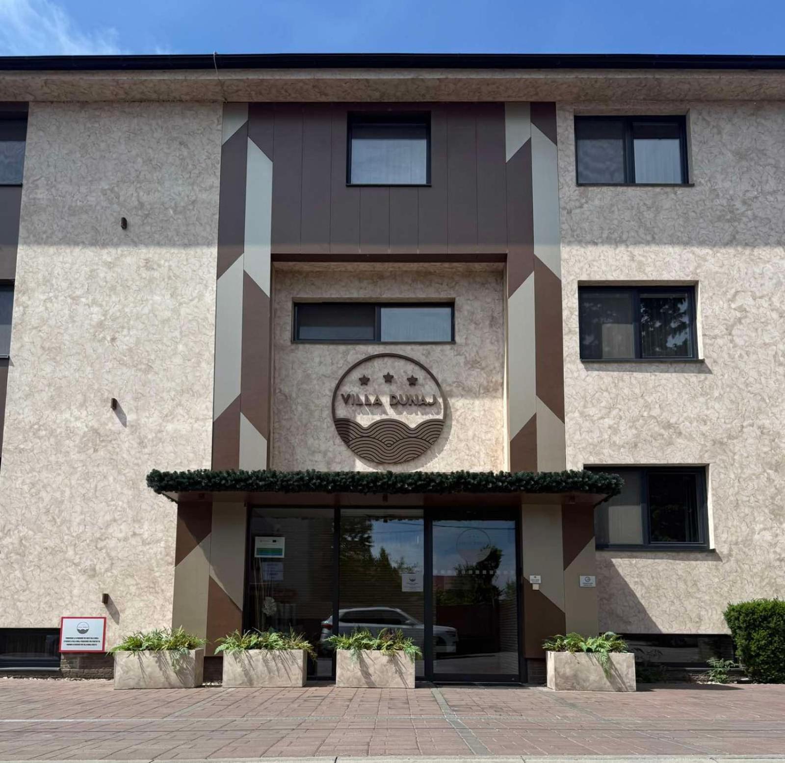 Villa Dunaj Dunajská Streda Esterno foto