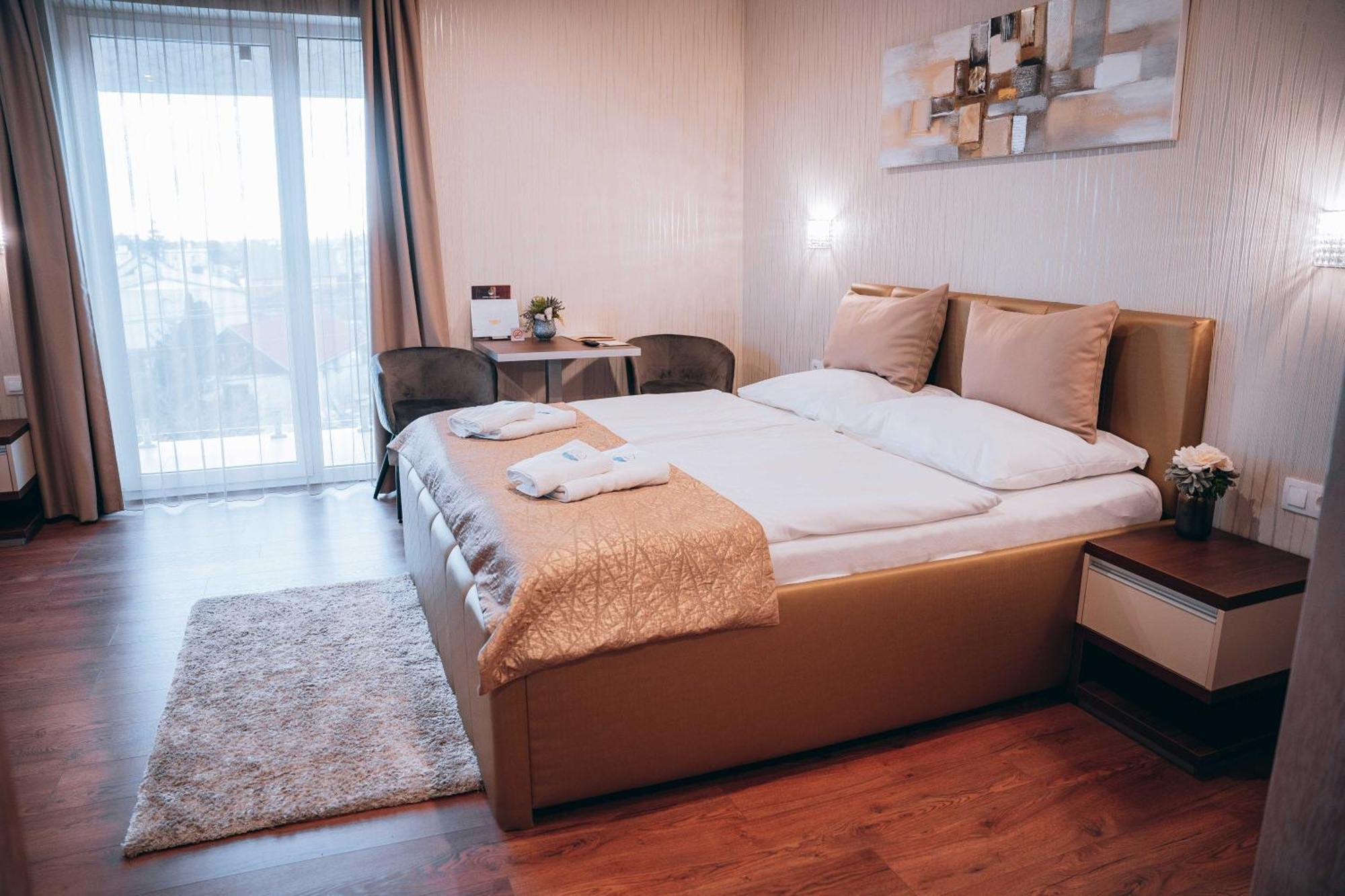 Villa Dunaj Dunajská Streda Esterno foto